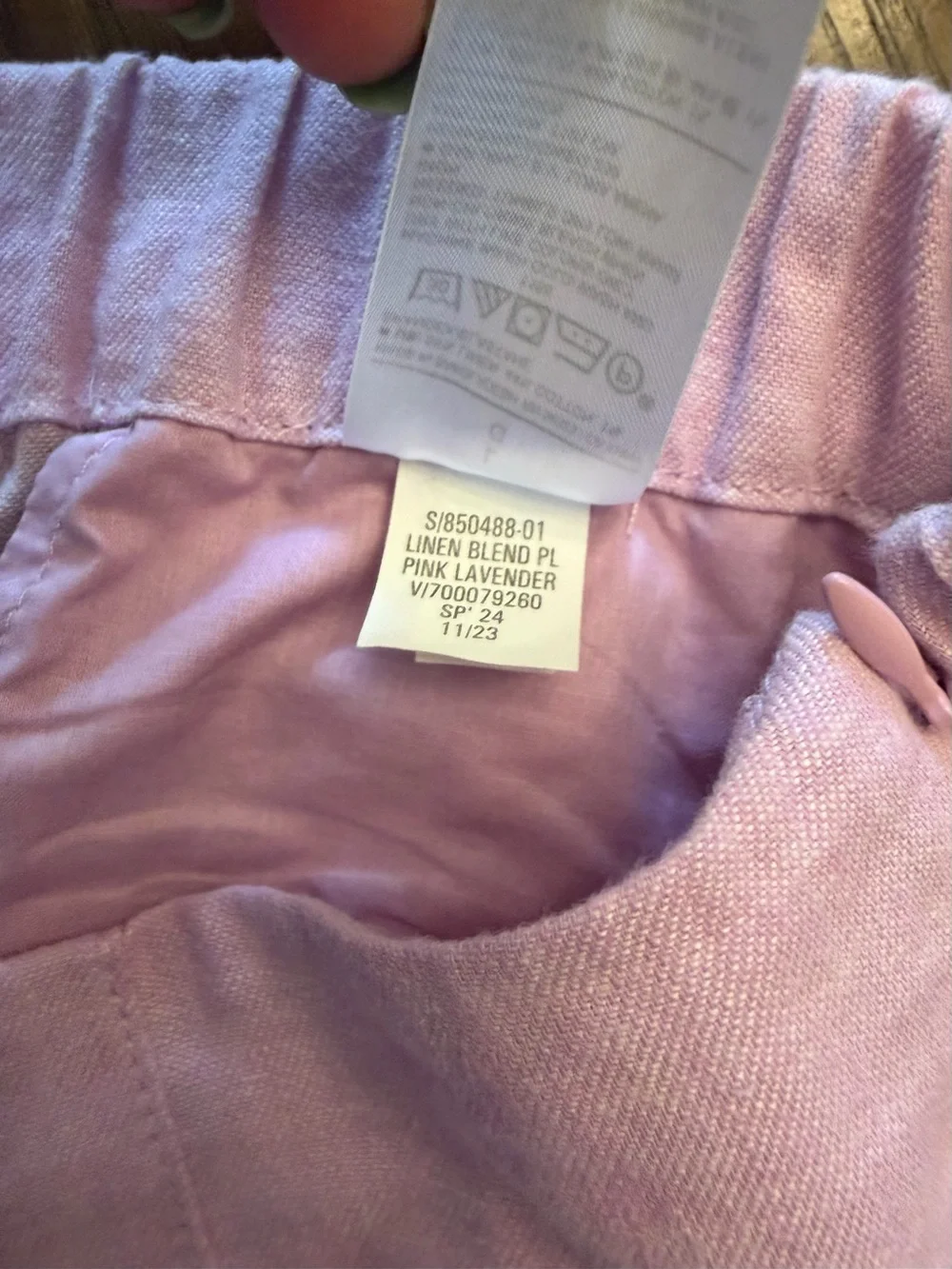 Banana Republic Linen Blend Women’s Lavender pink Pleated Skort. Women’s Large.
